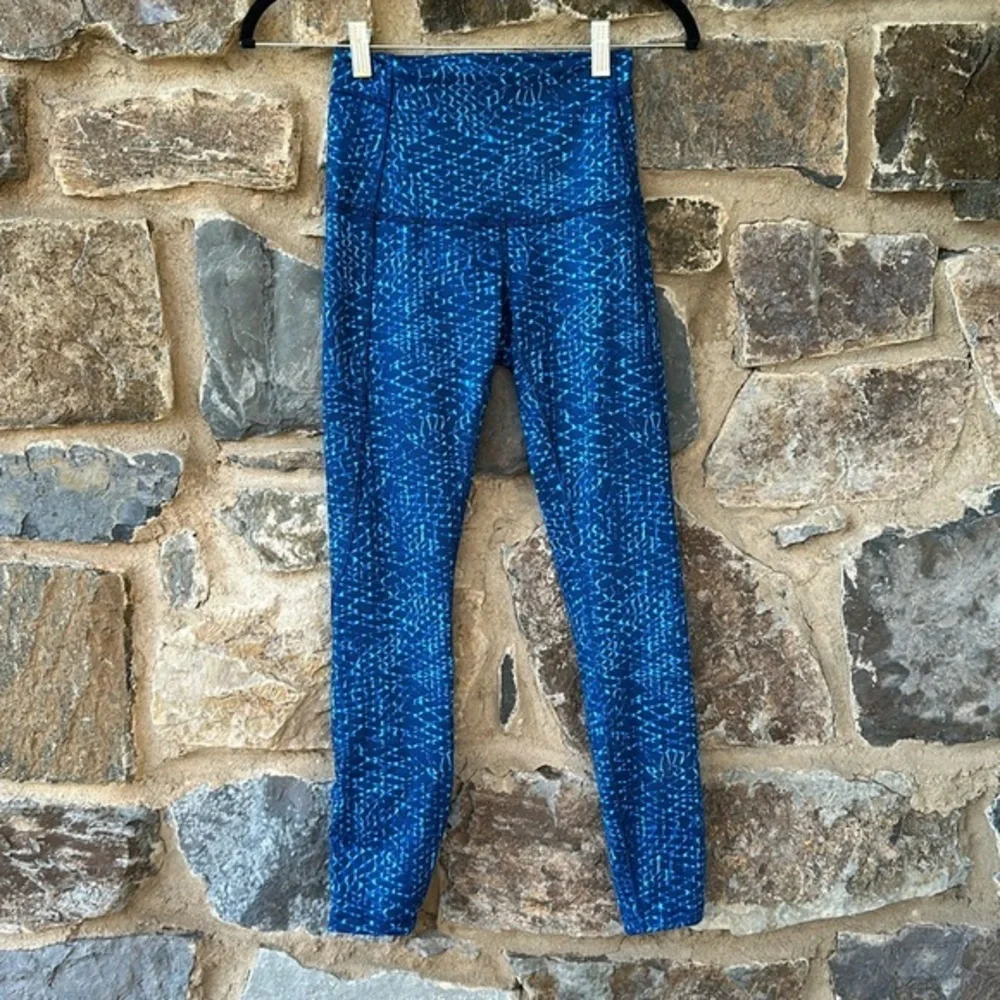 Lululemon Pure Practice Pant Samba Snake Kayak Blue Hero Blue / Hero Blue Size 4